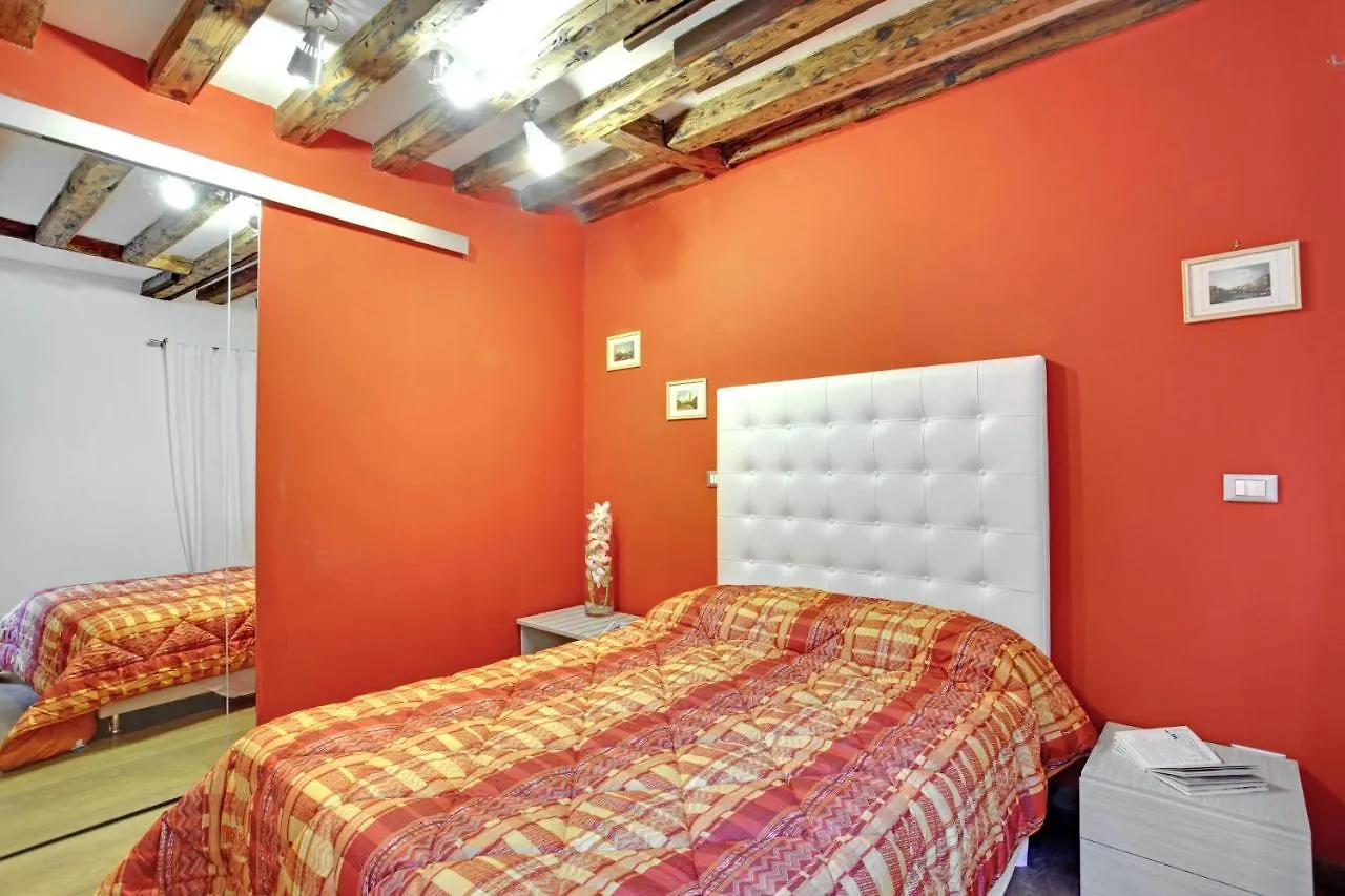 Fenix Otello Apartments Venedik 0*,