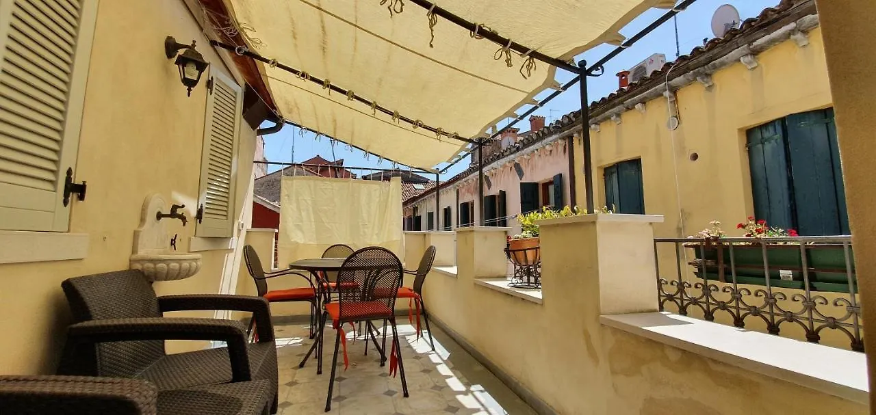 Fenix Otello Apartments Венеция
