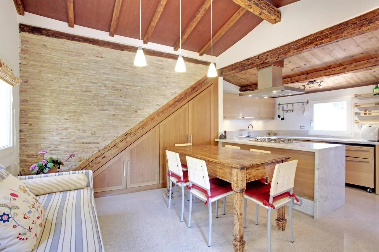 Fenix Otello Apartments Venice 0*,